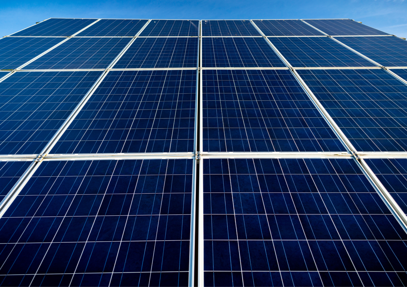 How Many Solar Batteries Are Needed to Power a House?